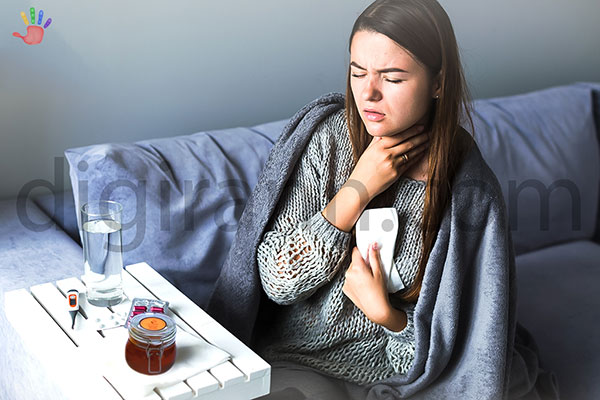 استفاده از عسل برای گلو درد در زمان سرماخوردگی زنان جوان